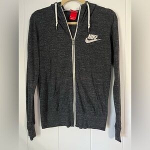 Nike Black Zip-Up Jacket with Athletic Style